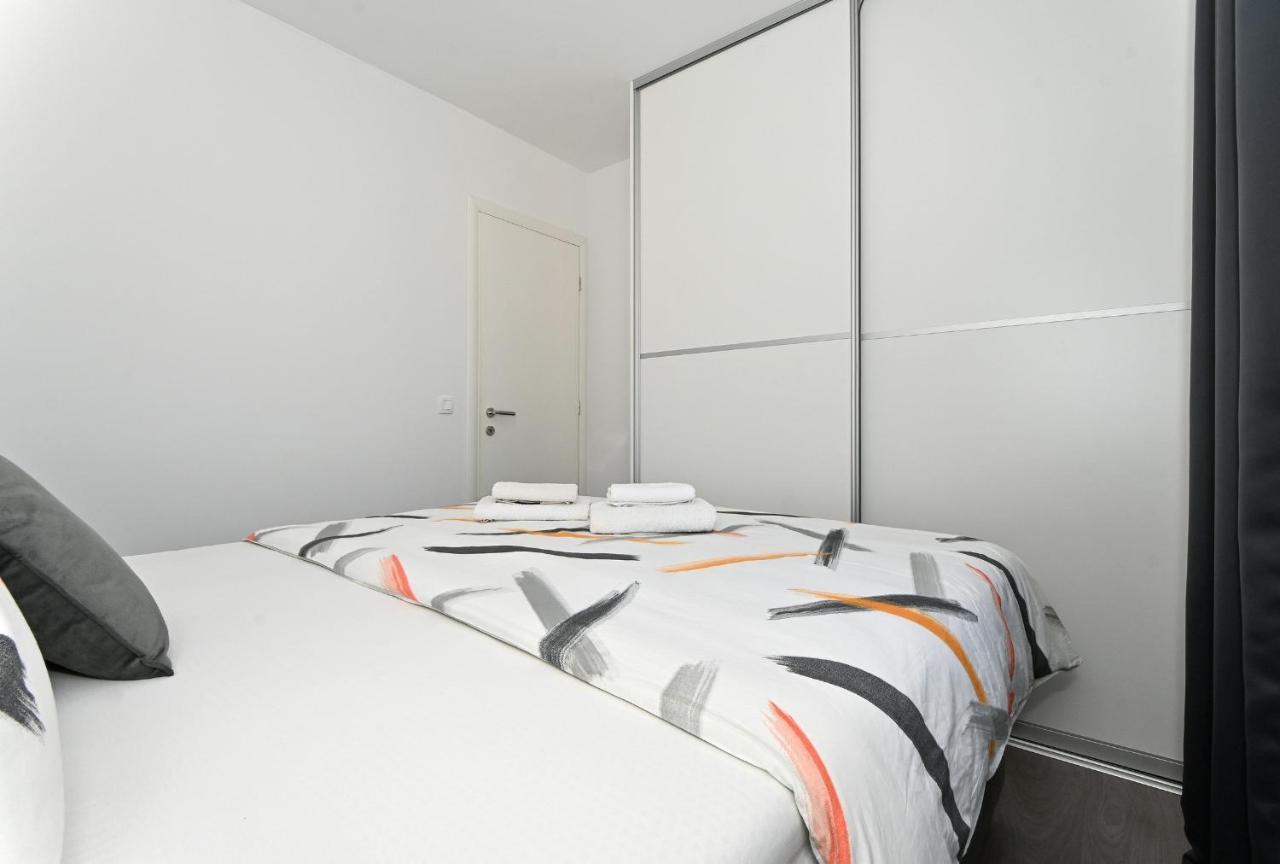 Luxury Apartment White Crystal Kaštela Екстериор снимка